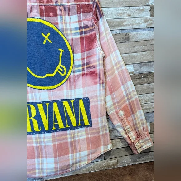 NIRVANA Red and Blue Plaid Casual Button Down Shirt - Picture 8 of 15